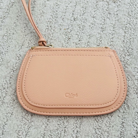 Chloe Parfum card coin, makeup carrying pouch in blush beige NEW - Picture 1 of 1